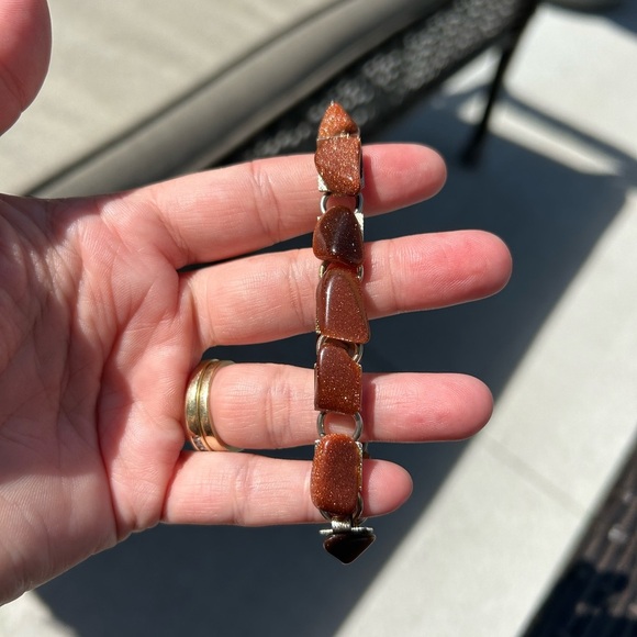 4/$100 GOLDSTONE RED Stone Bracelet 7 inches 🍷 - Picture 9 of 9